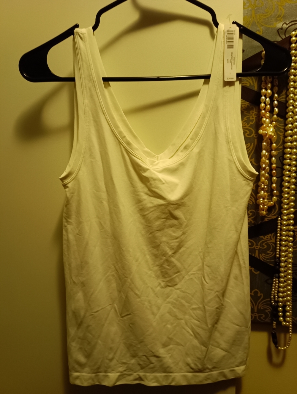 Soma NWT Seamfree Turnaround Classic White Tank